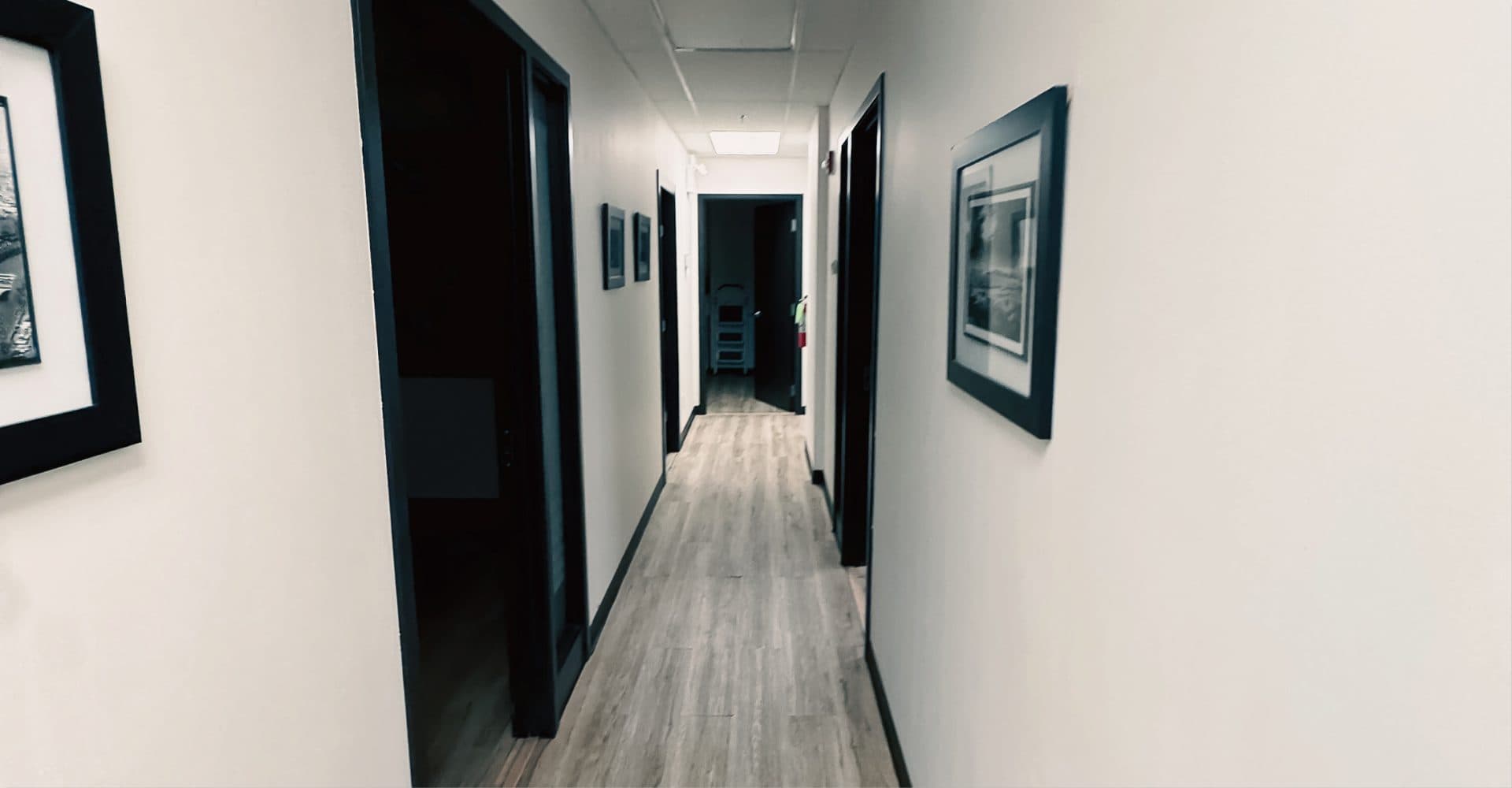 店内走廊